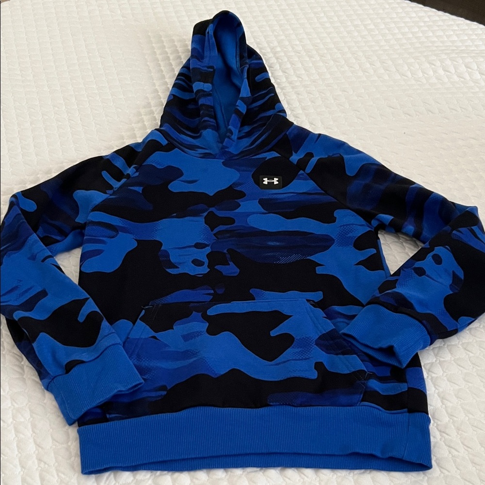 Under Armour Black and Blue Camo Pullover